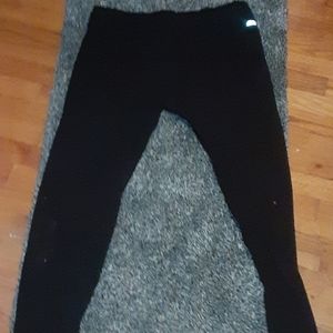 Black tight leggings